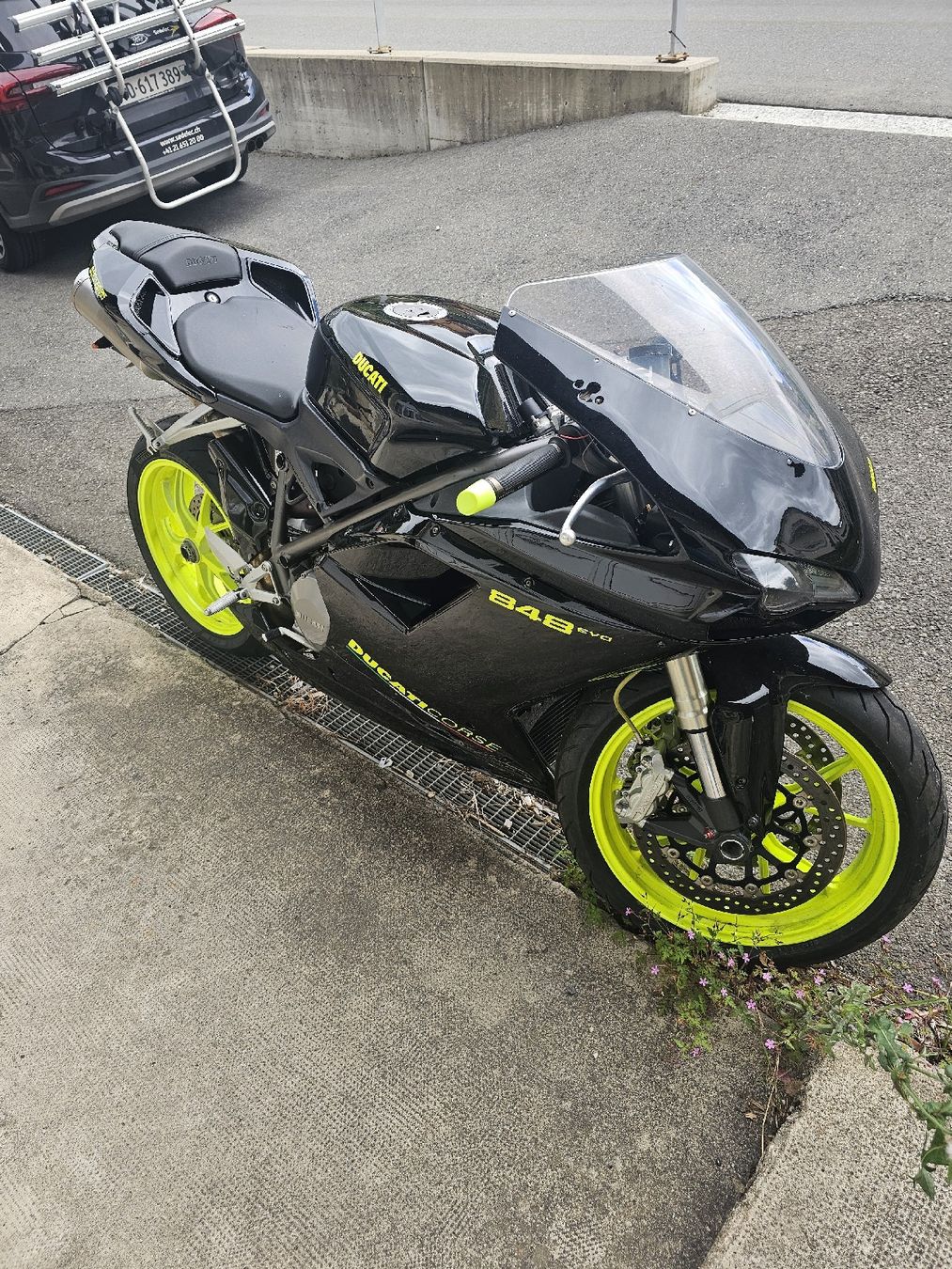 Ducati Strasse: Ducati 848 2008 accidenté  – Defekt aus Orbe von Ramses-deux
