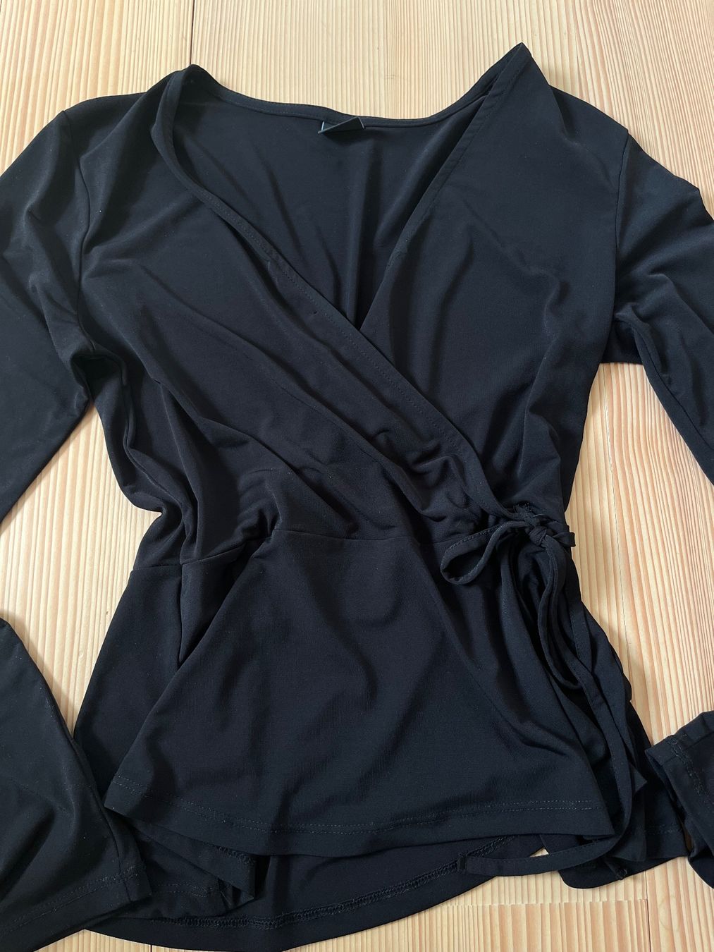 T-shirt: Gina Tricot Langarmshirt – Usato da Bern venduto da hel_7x9p