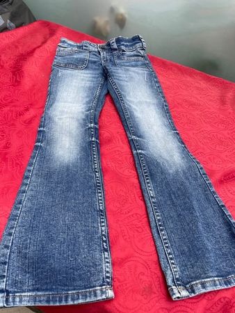 Mädchen Jeans Hose Bootcut Leg 140 (2x getragen)