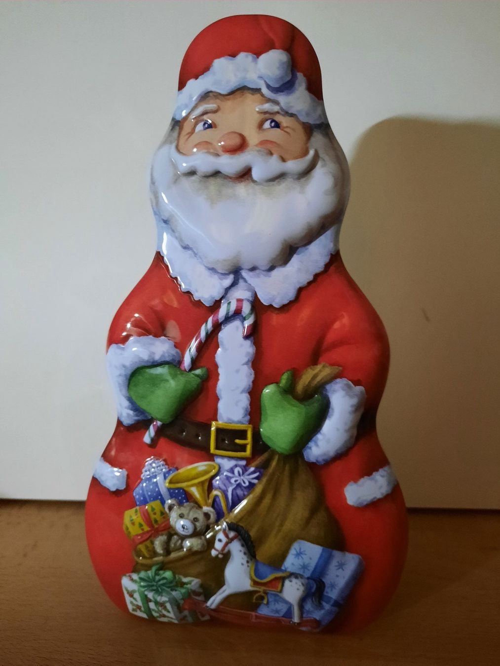 Tutte le decorazioni: Weihnachtsdose Samichlaus, Blechdose, Guetzli Dose/ 3D-Optik – Usato da Allschwil venduto da saphira012 2