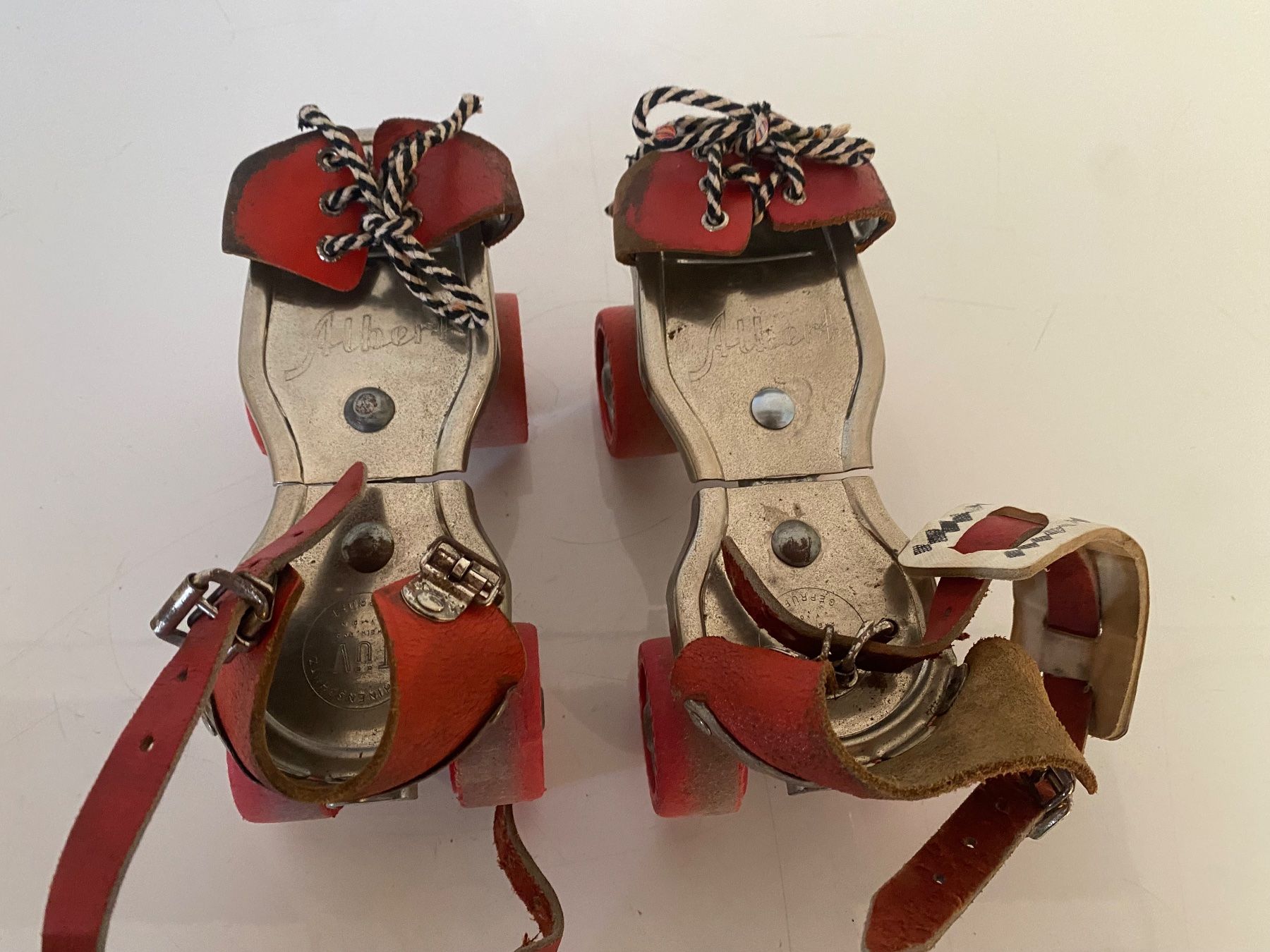 Inline-Skating & Rollschuhe: Ein paar Vintage Rollschuhe von Albert – Gebraucht aus Ballwil von ClassicGallery 4