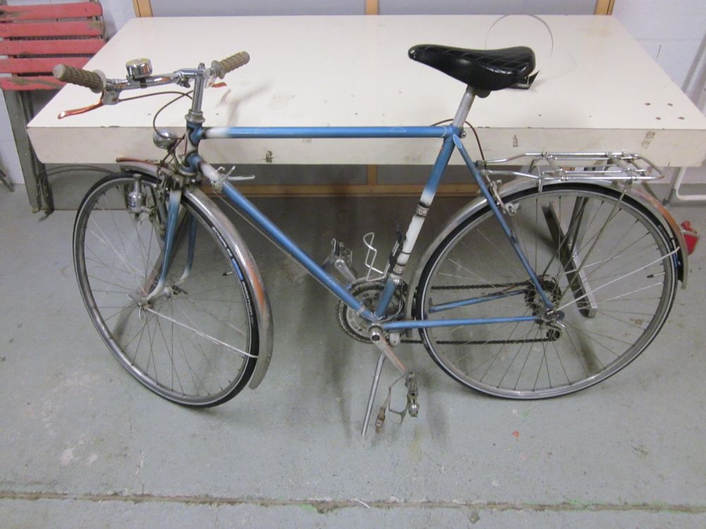 Barres transversales pour rails de toit pour Passat B8