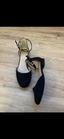 Schwarze Sandalen mit Knöchelriemen Grösse 37