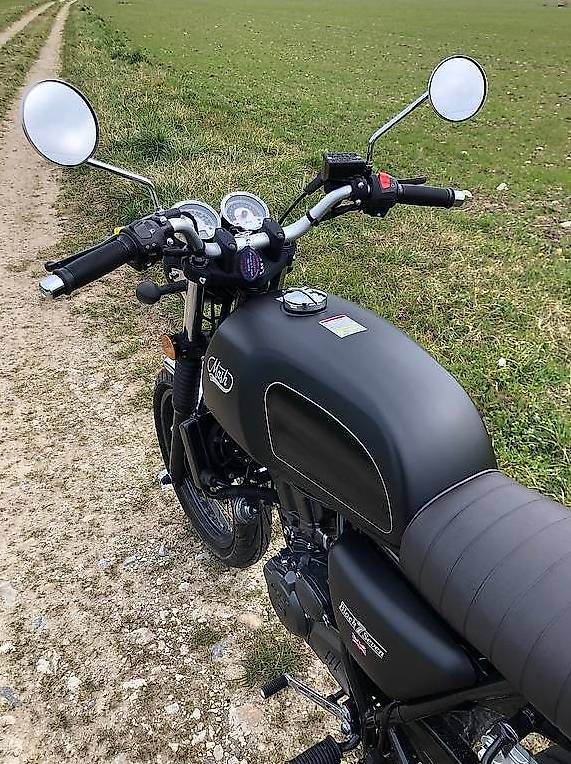 Strada: Moto Mash Black Seven 125 – Usato da Gland venduto da fressin7 4
