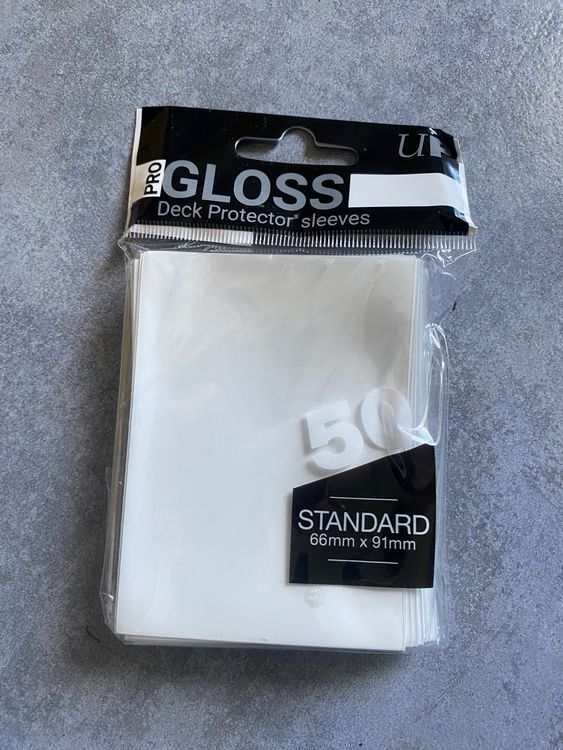 MAX PRO Dragon Invasion Deck Box With 100 Gloss Sleeves - Apocalypse Rio Design For MTG Cards