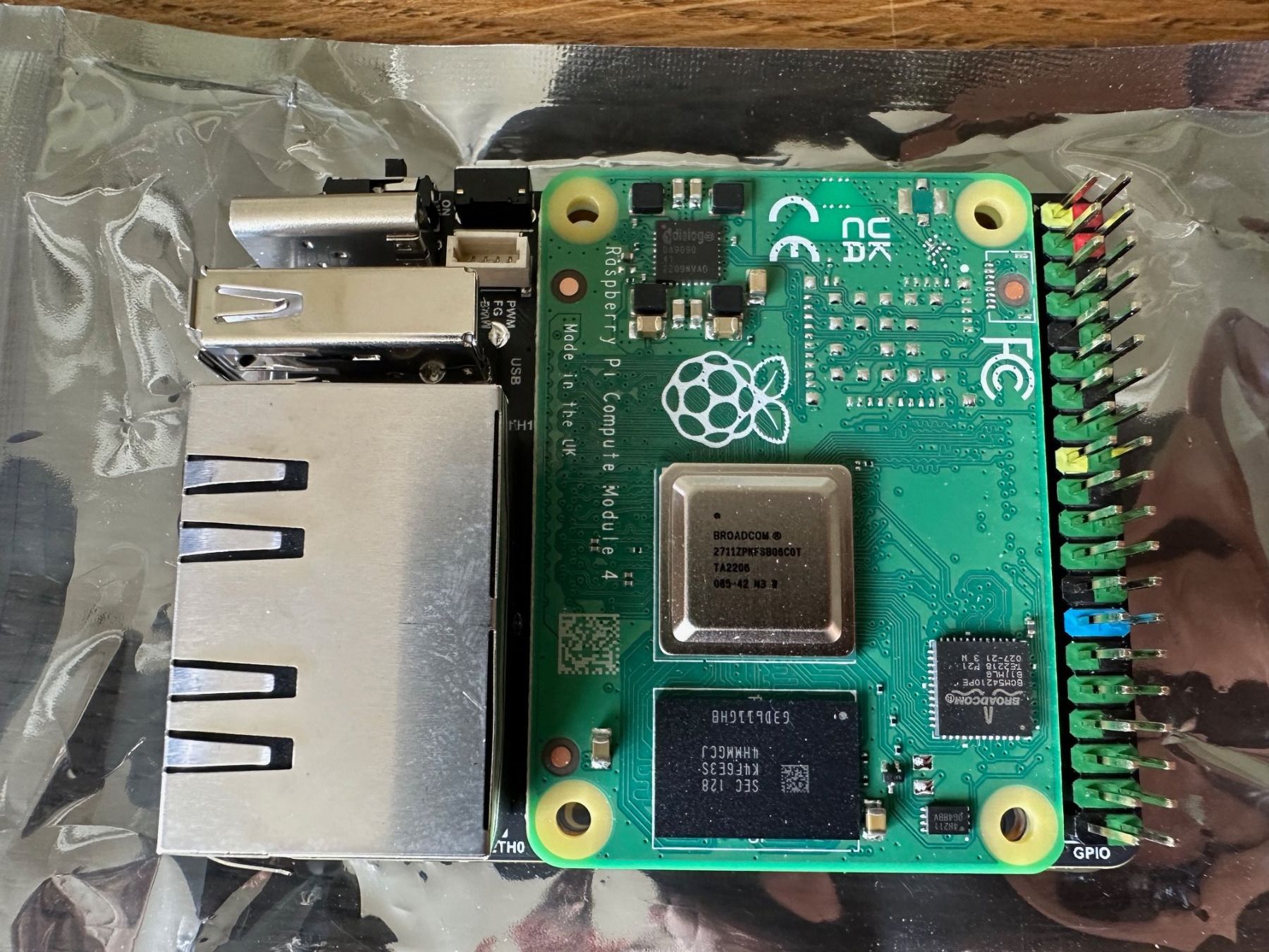Raspberry Pi PCs: Raspberry Pi 4 Compute Module mit Dual-Ethernet – Neu (gemäss Beschreibung) aus Zürich von  1