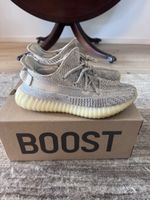 Baskets Yeezy Boost 350 V2 neuves, taille 40, parfait pour l