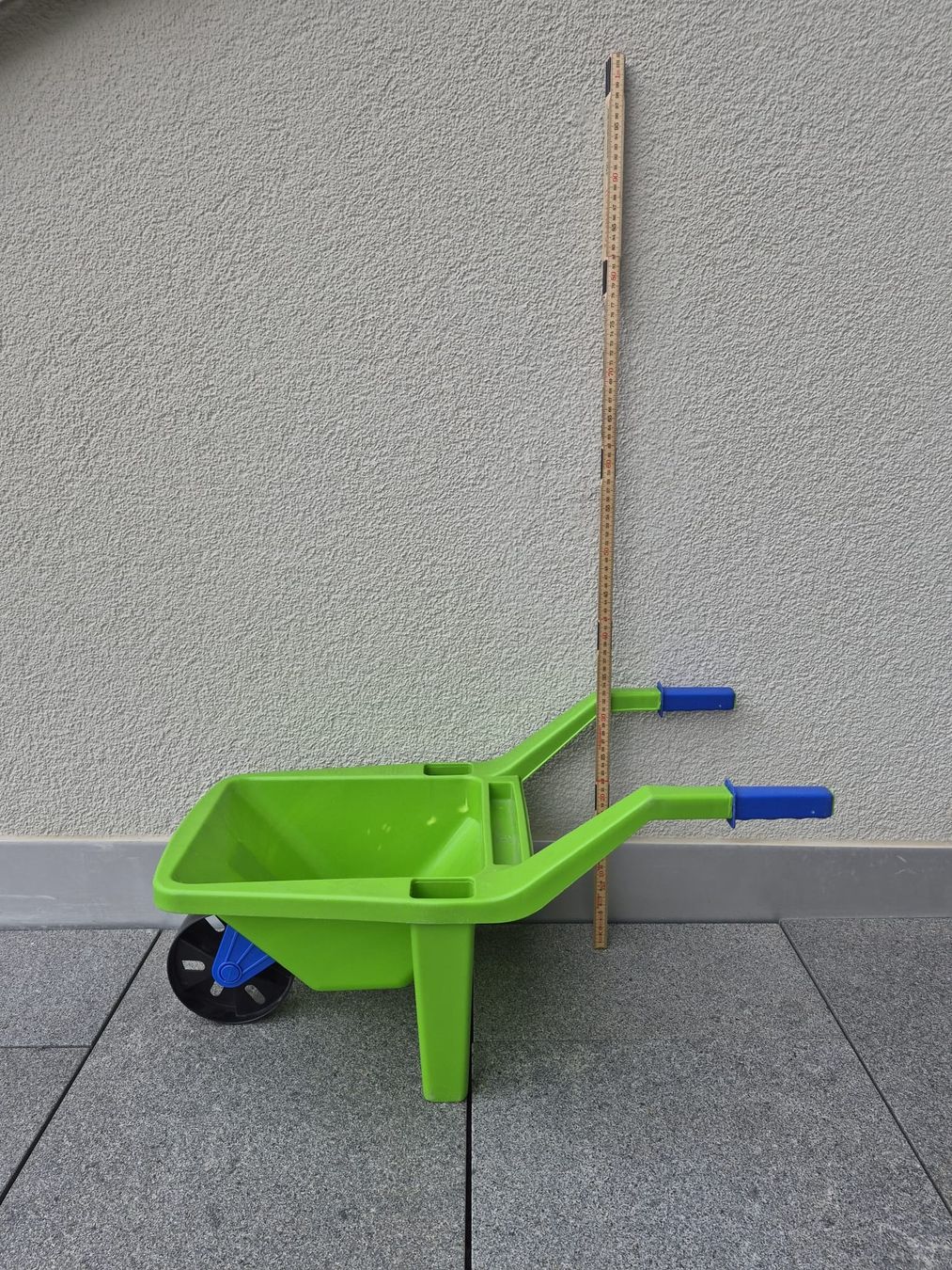 Schubkarren: Kinder Karette/Schubkarre – Gebraucht aus Benken SG von fa.be
