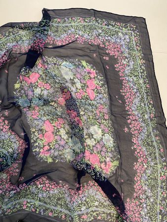 Michel Seiden Foulard 🌸