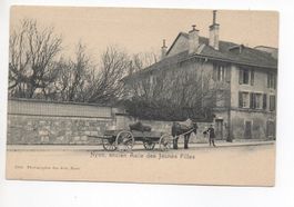 NYON ancien Asile, Jeunes Filles, Attelage
