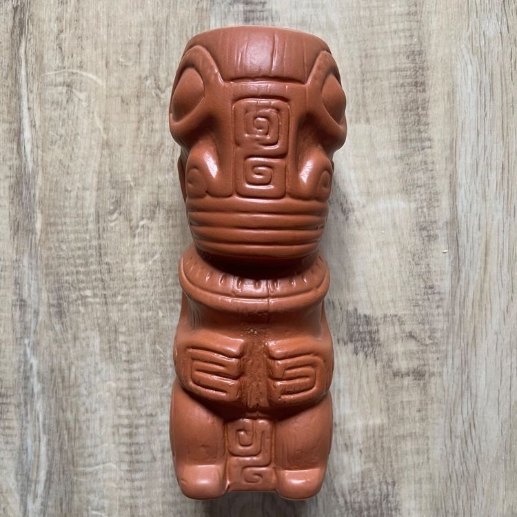 Tassen: TIKI FARM Tiki Mug – Gebraucht aus Mellingen von Oelquelle