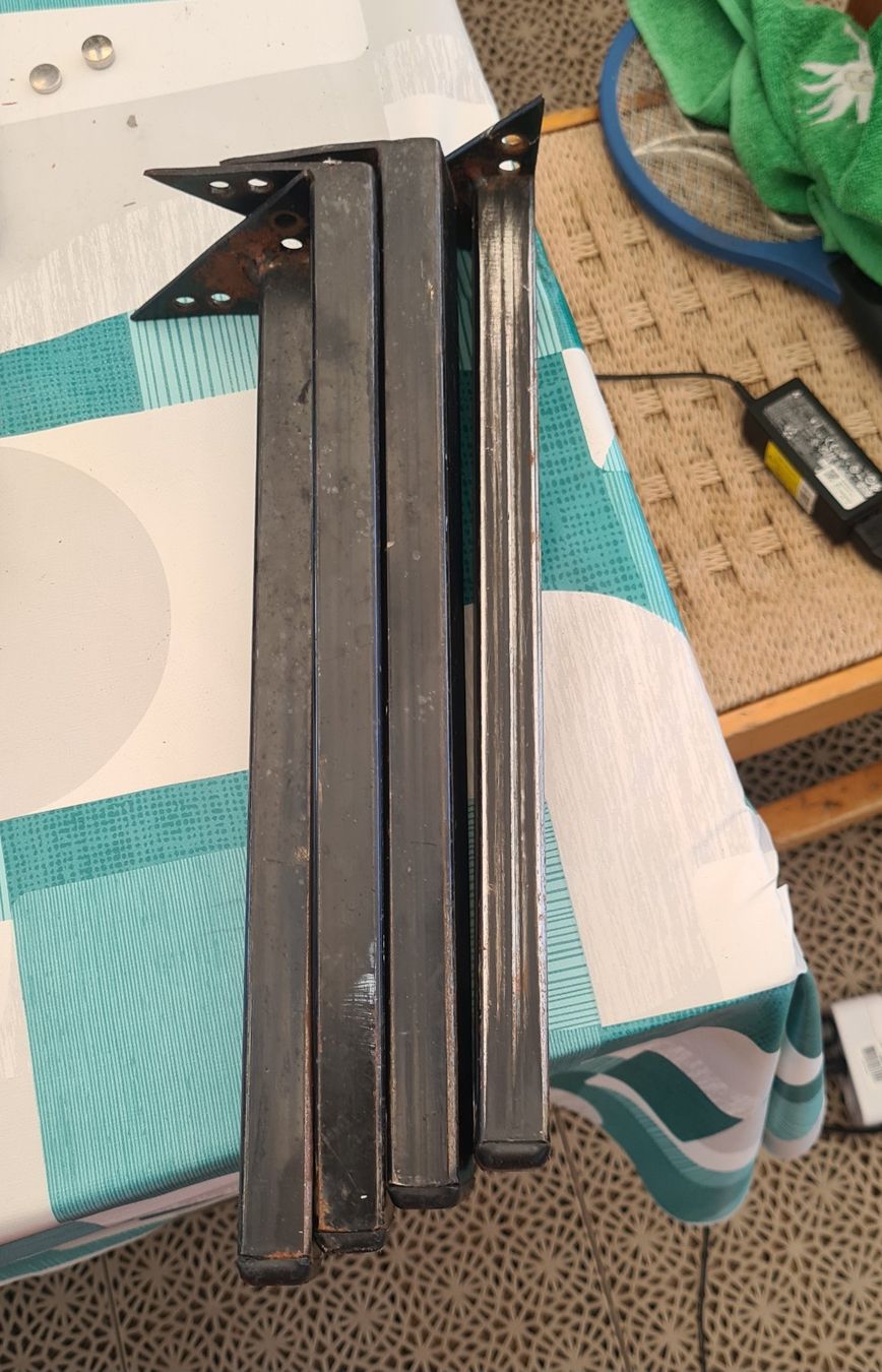 Tavoli: Table basse Vallauris – Usato da Estavayer-Le-Lac venduto da limo-nade 1