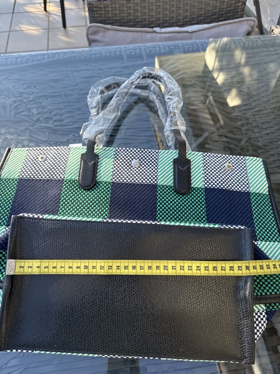 Longchamp Borse da donna: Longchamp Essential Shopper Neu (L) – Nuovo e nell'imballaggio originale da Vezia venduto da sidu03 3