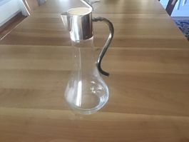 Carafe en verre et métal argenté état neuf