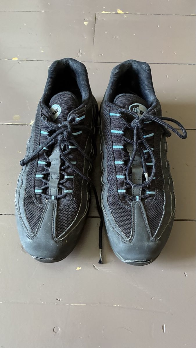 Scarpe da uomo: Nike Air Max Grösse 45.5 – Usato da Basel venduto da nic_v6qt
