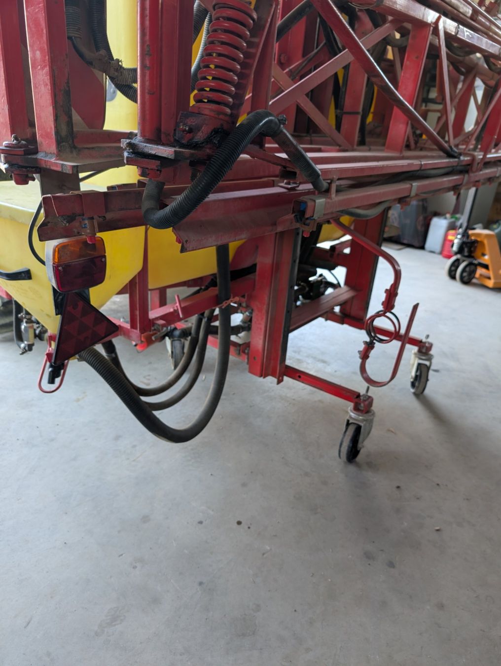 Tutte le macchine: Rau D2 Feldspritze 15m mit hydr. Balken – Usato da Henggart venduto da mar_jvc7 9