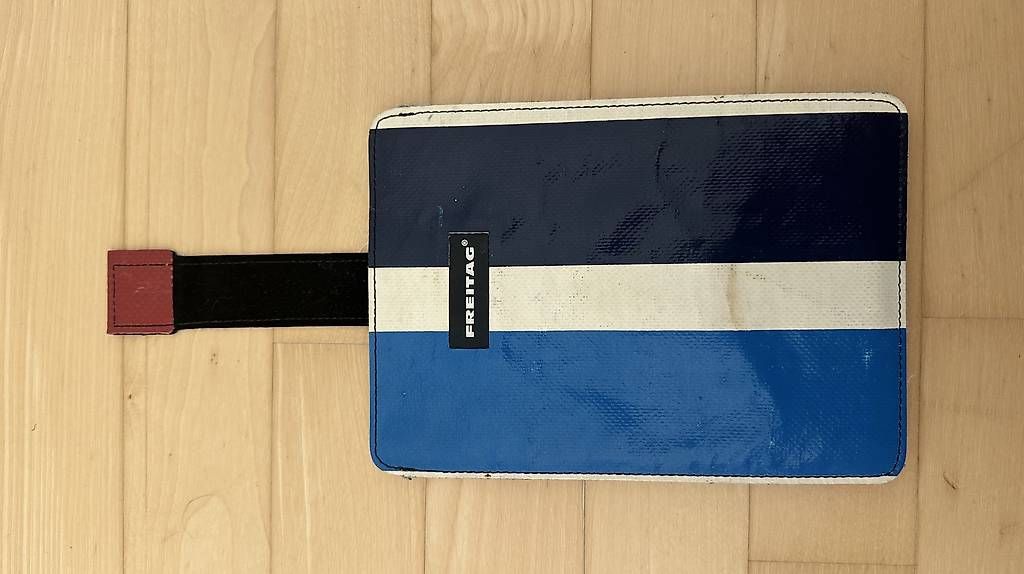 Covers & Borse: Freitag IPad Mini Hülle – Usato da Wetzikon ZH venduto da biancab1000 2