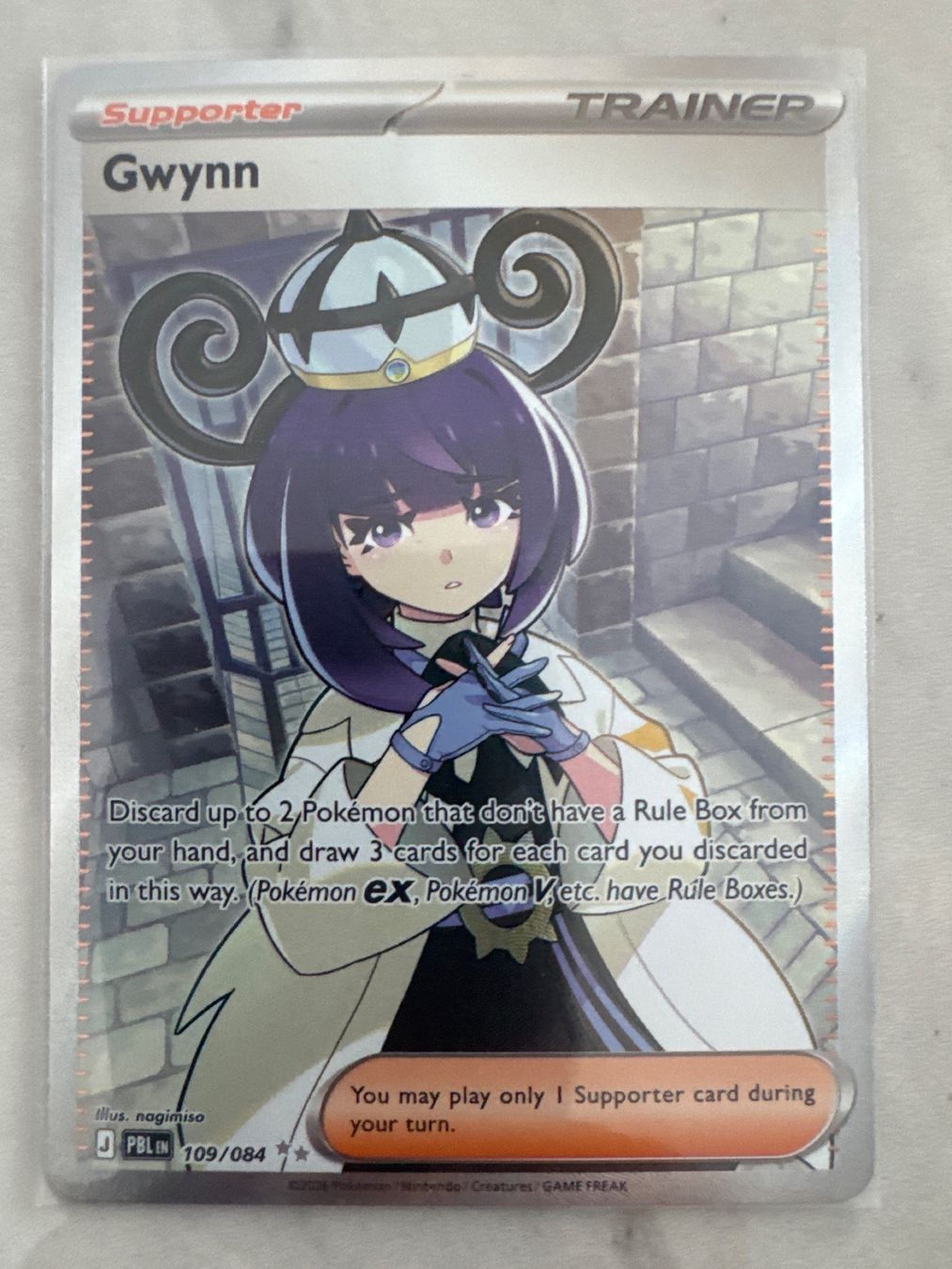 Pokémon Carte collezionabili: Gwynn PBL109 EN - Pitch Black – Nuovo (secondo la descrizione) da Wil SG venduto da Prof.Eich