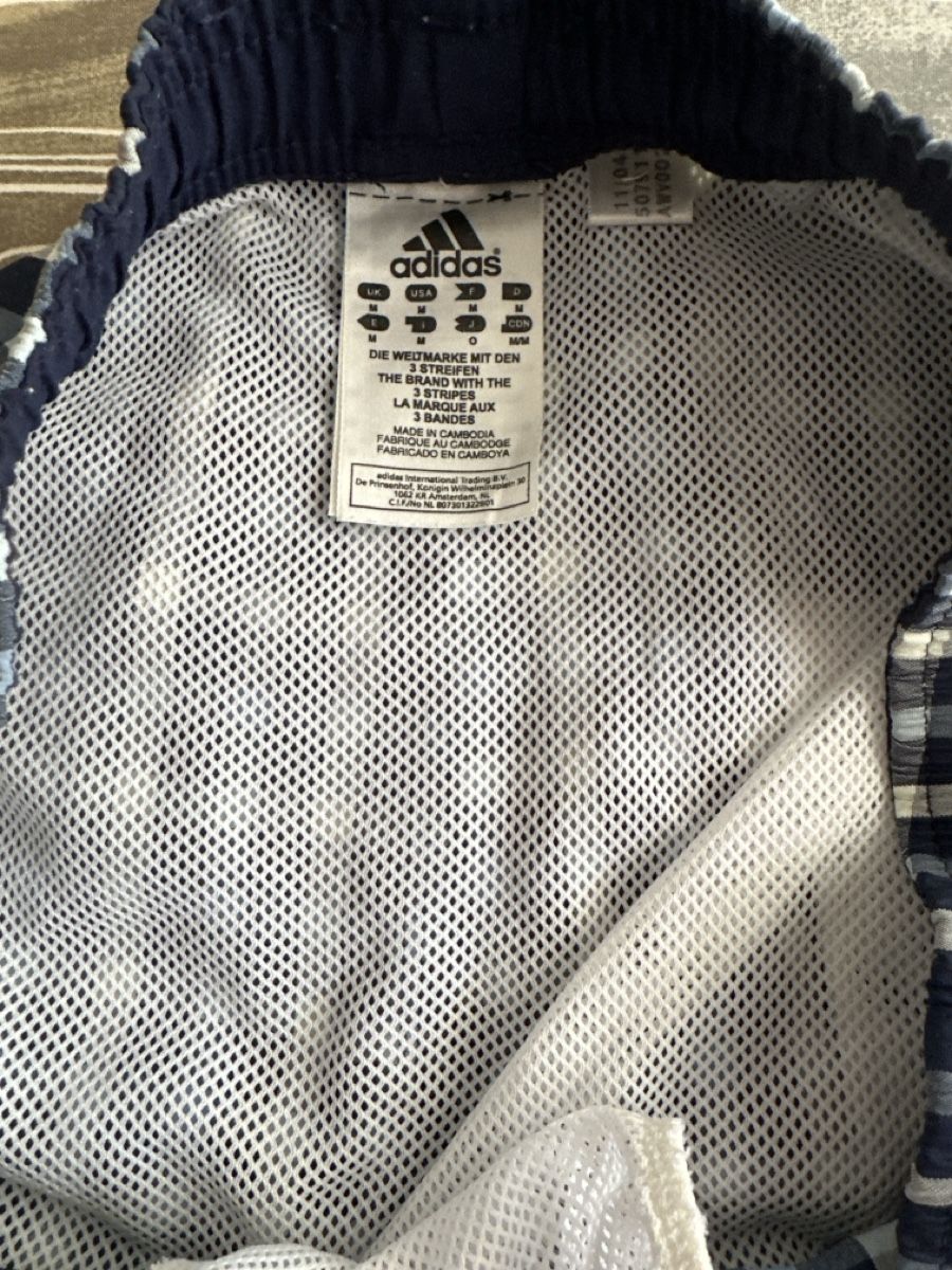 Adidas Costumi da bagno: Herrenbadehose Adidas Gr M – Usato da Baltschieder venduto da YmroBe 1