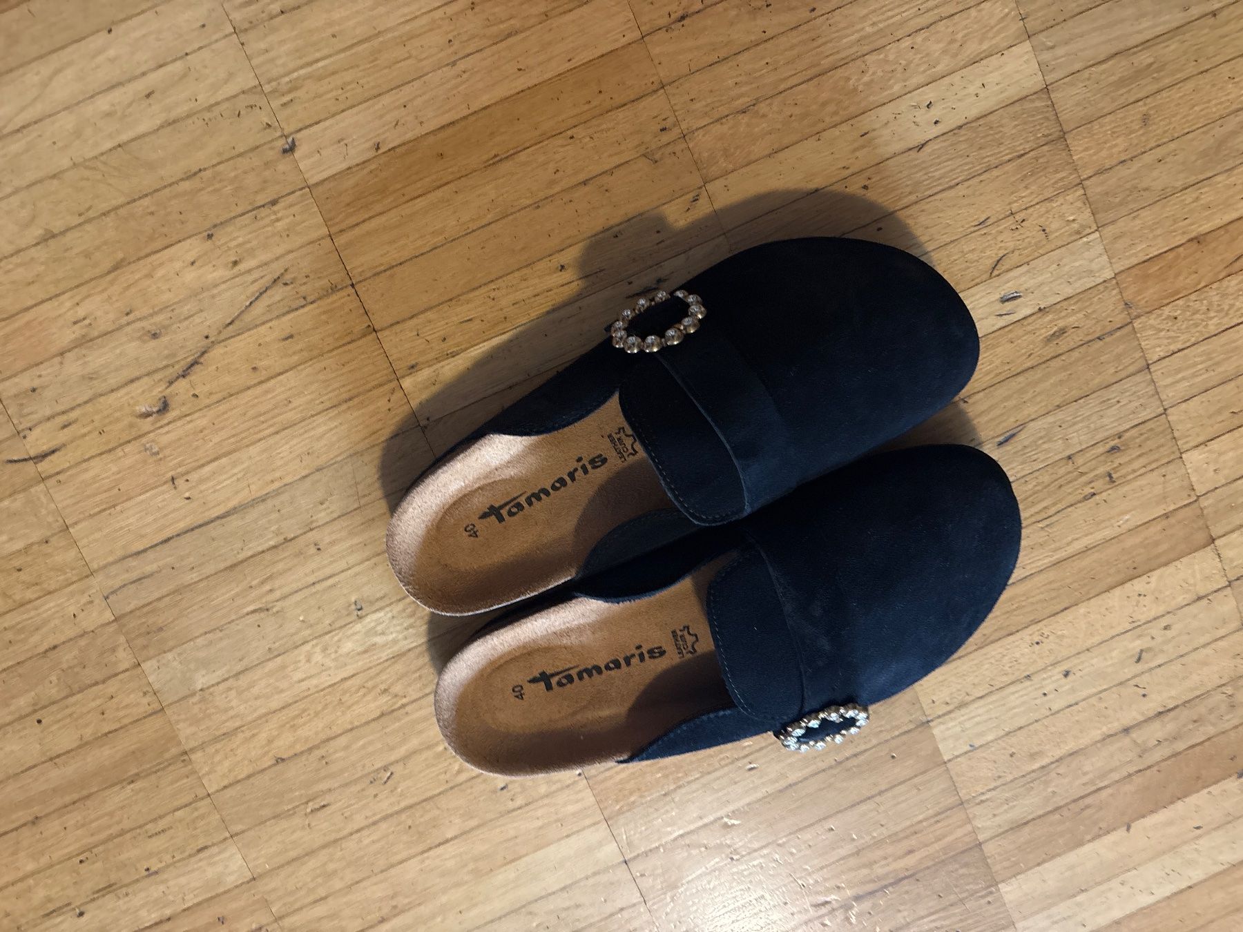 Tamaris Damenschuhe: Pantoletten von Tamaris Neu – Neu und originalverpackt aus St. Gallen von kes_5bxr