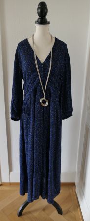 Comptoir des Cotonniers: robe bleu fleurie taille 44