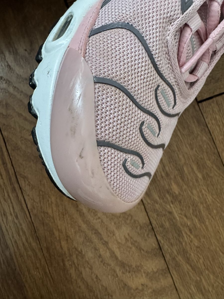Nike Scarpe da donna: Nike Tn rosa/grau – Usato da Bern venduto da emi_rcd5 7