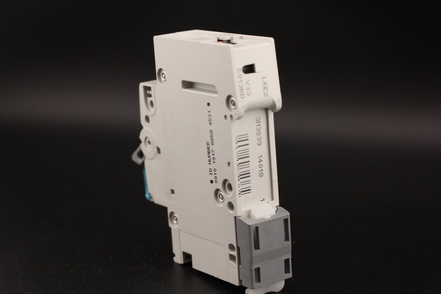 Hager Interruttori: Hager MBN 013 B13 MBN013 LS – Usato da Winterthur venduto da Hint17 3