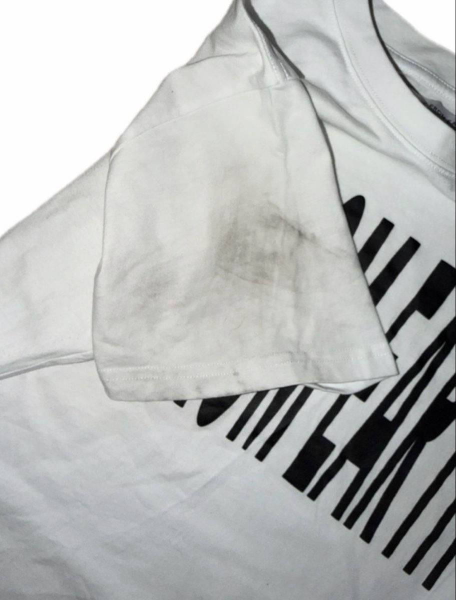 T-Shirts: Live from Earth – Gebraucht aus Au ZH von tmnhllr 2
