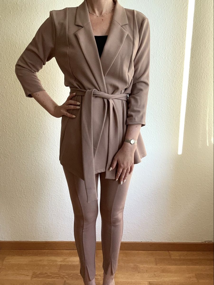 Asos Anzüge & Kostüme: Hosenanzug von ASOS – Neu (gemäss Beschreibung) aus Zürich von bonitasprings_91