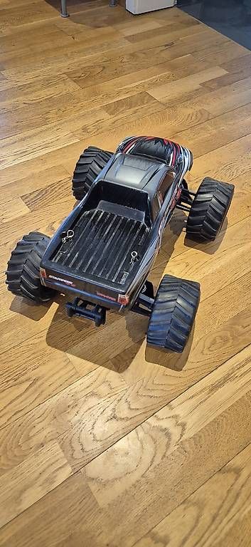 Modellismo RC: RC Autos – Usato da Malans GR venduto da _Gasser_ 3