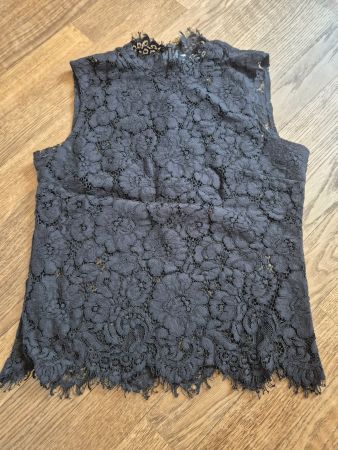 Black sleeveless lace top Ivy & Oak size 36
