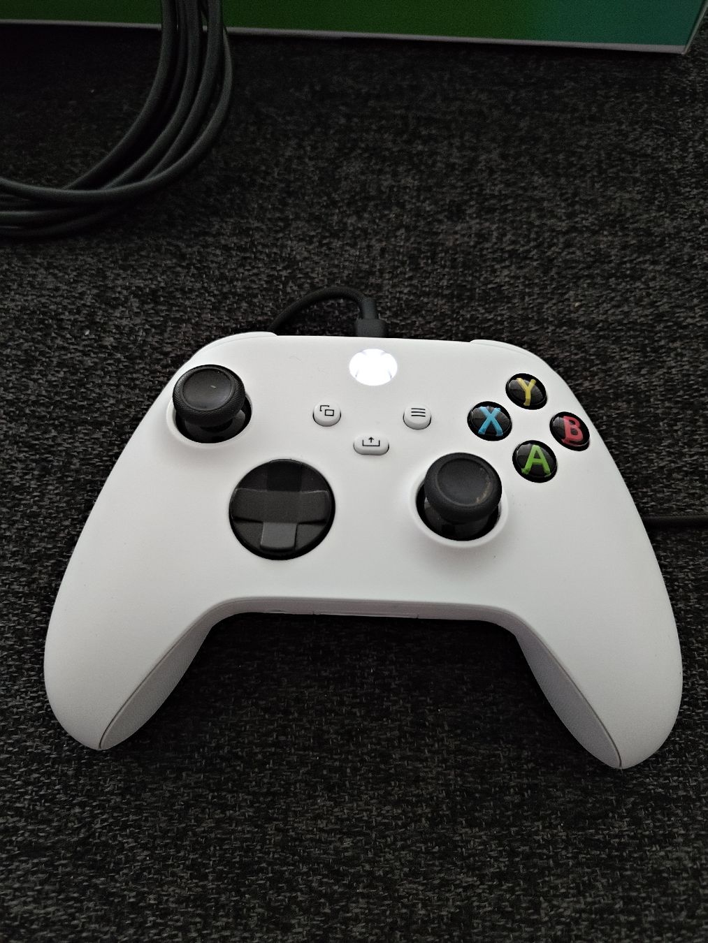 Microsoft Console: Xbox Series S 512GB SSD Konsole Weiss mit Controller. – Usato da Haslen GL venduto da yan_8kz5 1