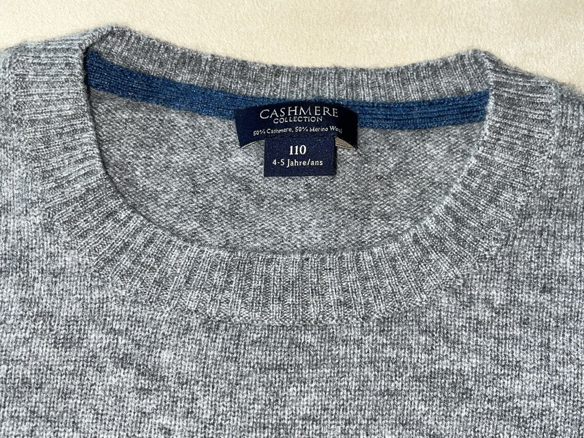Maglioni & Felpe: Kaschmir Pulli Gr.110 – Usato da Stäfa venduto da Exclusive00 1