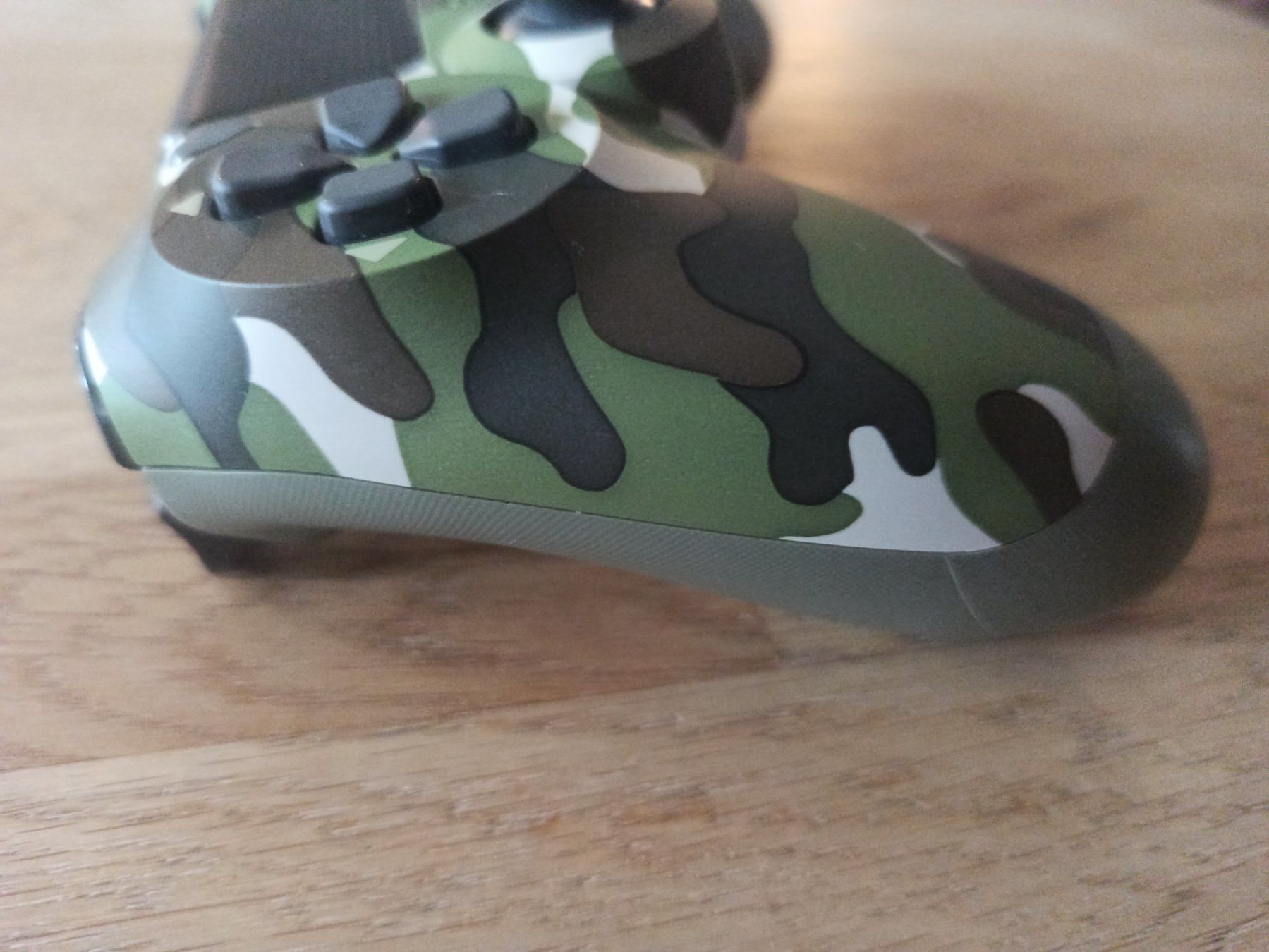 Controller: Original Controller Sony PS4 Wireless DualShock 4 V2 CAMO – Gebraucht aus Oberweningen von mar_87mx 2