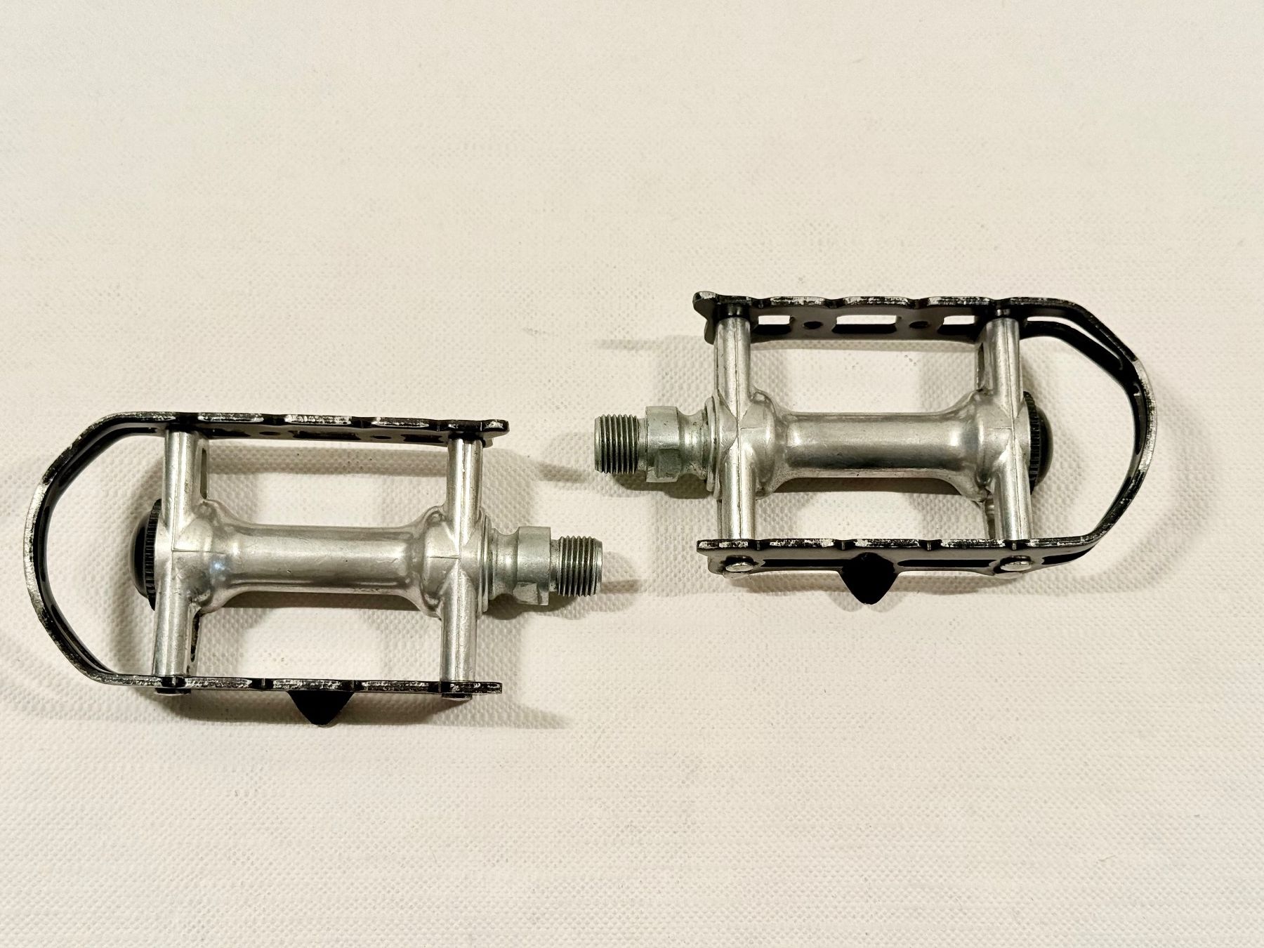 Ersatzteile: UNKNOWN Vintage Pedals Pedalen 2605 – Gebraucht aus Luzern von bikeandbeltcom