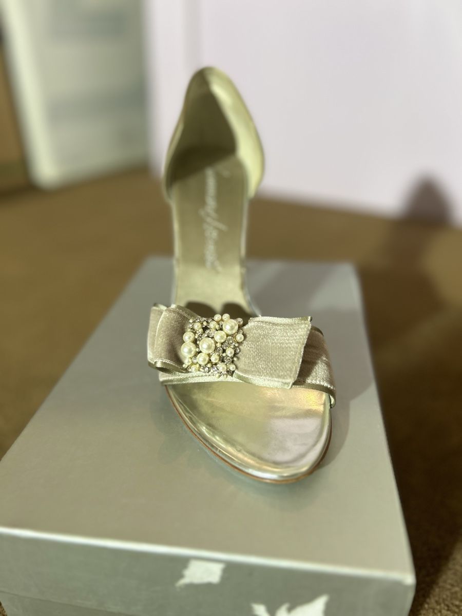 Damenschuhe: Gianmarko Lorenzo evening shoes size 39 – Neu und originalverpackt aus Veyrier von aliyag 4