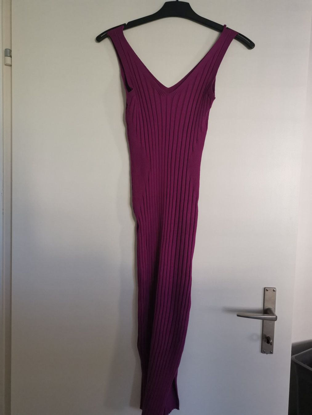 Kleider: NEU!! Sexy Kleid mit Schlitz / violette / S / 36 – Gebraucht aus Gelfingen von Meierbeat 2