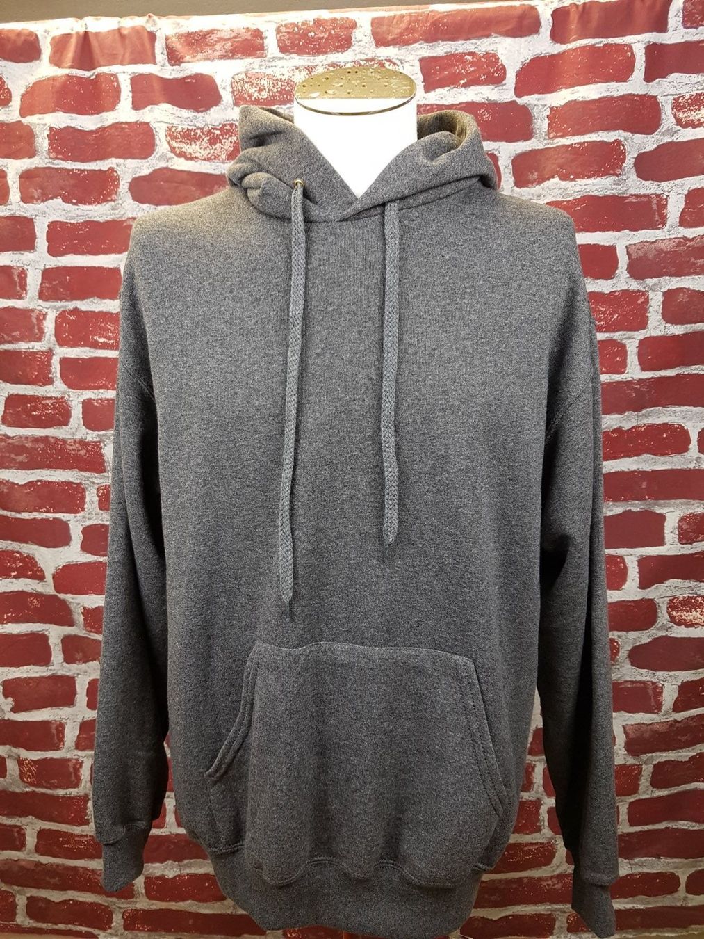 Pullover & Sweatshirts: Hoodie mit Kapuze warm Pullover Gr. XL – Neu und originalverpackt aus Seuzach von VT-Collections1 1