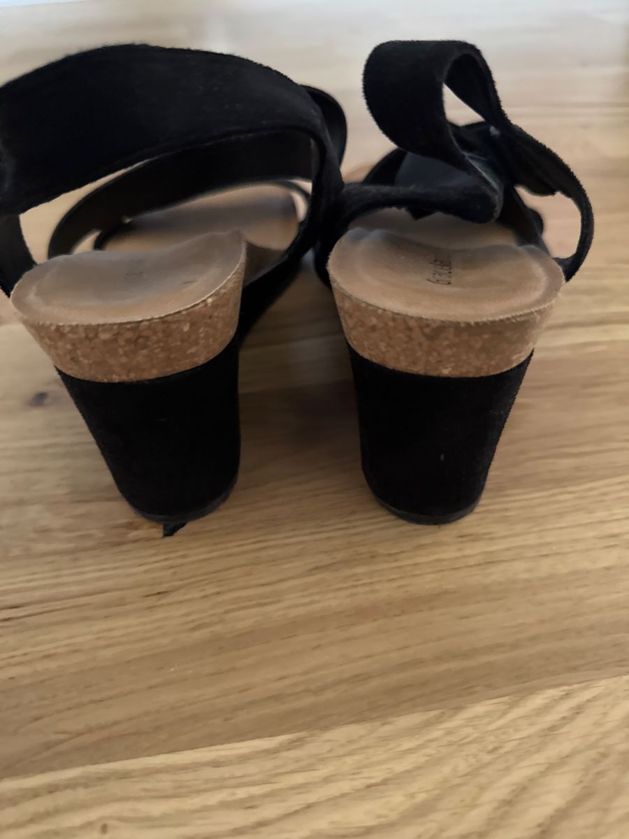 Graceland Damenschuhe: Keilsandalen Grösse 39 – Gebraucht aus Hunzenschwil von mila012 2