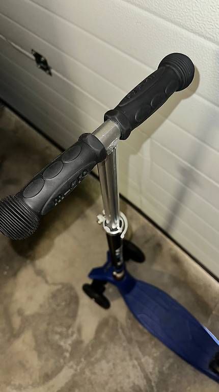Kickboard: Micro Scooter – Usato da Gentilino venduto da sar_6wzk 1