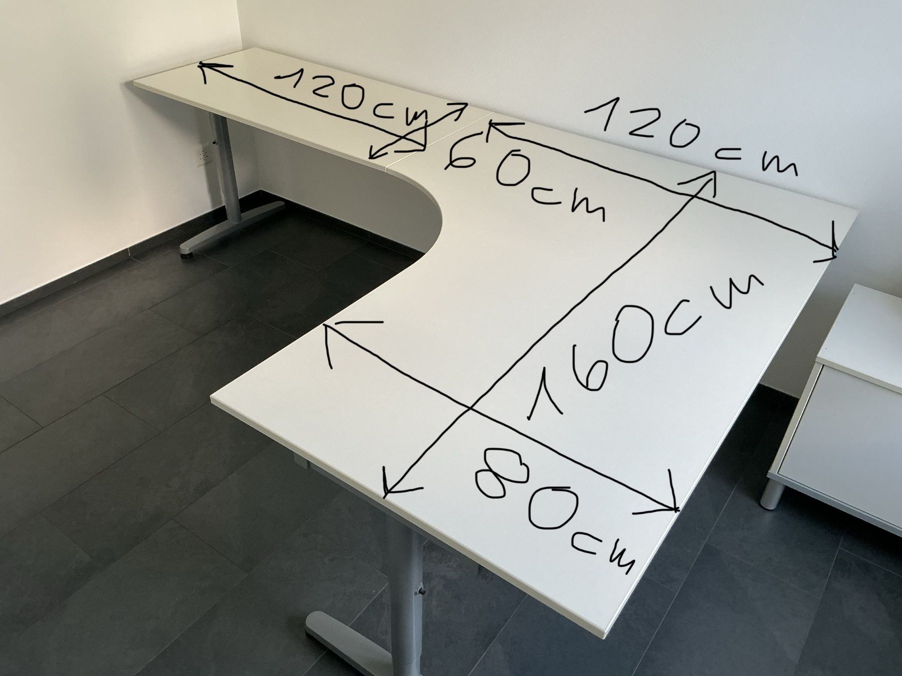 Scrivanie: Weisses Büro-Set von Ikea – Usato da Tagelswangen venduto da comolli-rissi