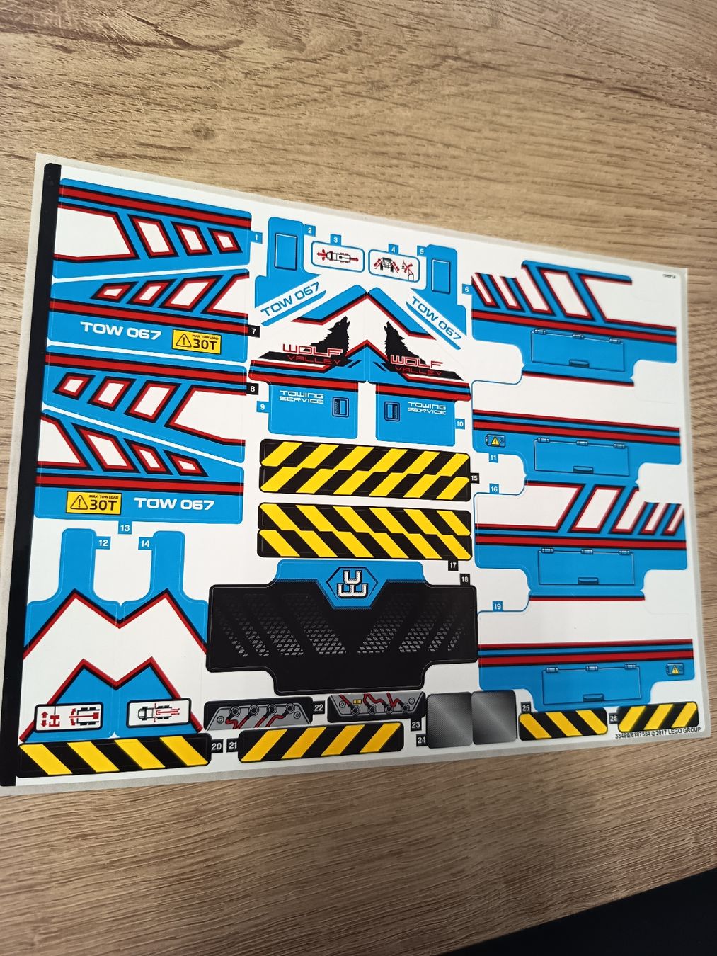 Lego Kit di costruzioni: Lego Technic ® 42070 sticker, Aufkleber – Nuovo (secondo la descrizione) da Frauenfeld venduto da sveno666