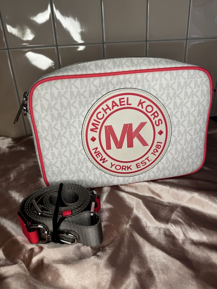 Michael Kors Borse da donna: MICHAEL KORS Tasche   – Nuovo (secondo la descrizione) da Winterthur venduto da Deskom