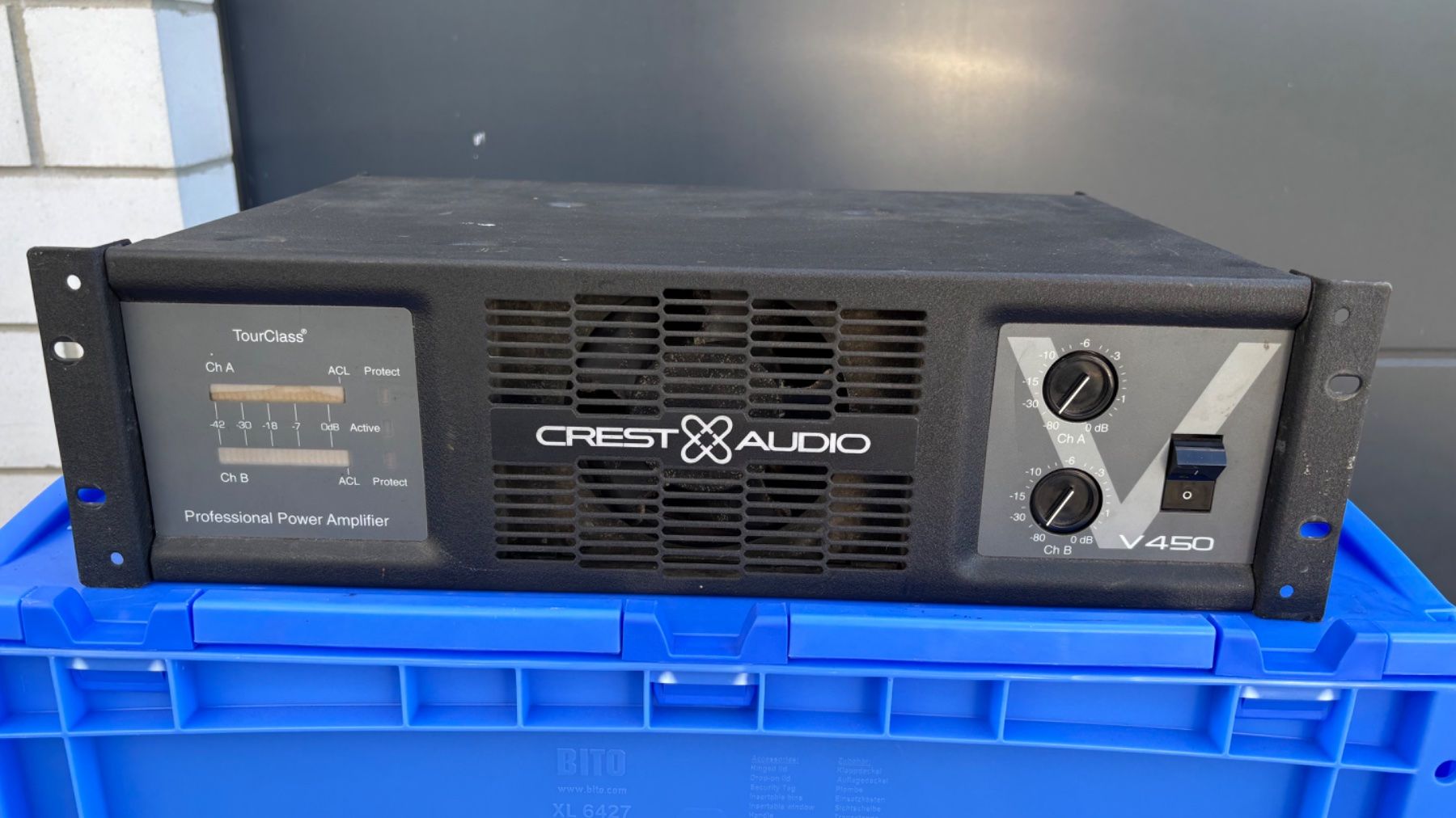 Amplificatori: Crest Audio V450 Endstufe – Usato da Büren an der Aare venduto da Inferno74 1
