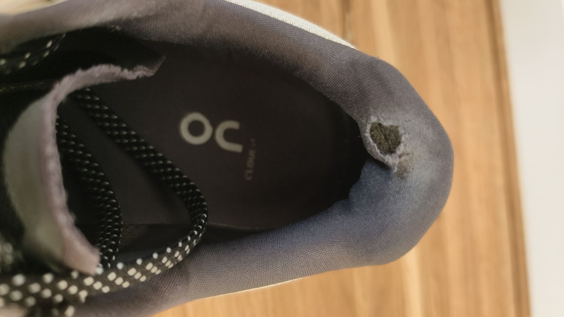 Scarpe da uomo: On Running Cloudmonster trainers  - well used - bargain! – Usato da Erlenbach ZH venduto da rem_p5dd 4