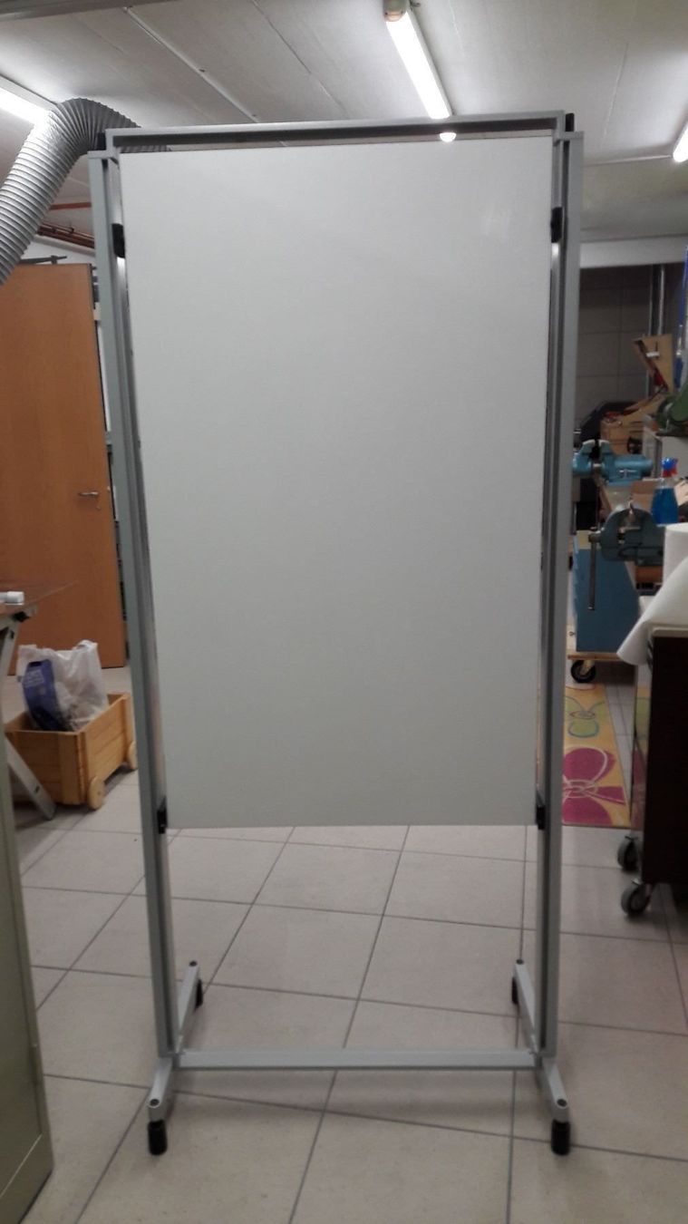 Scrivanie: USM   Büro Tisch – Nuovo (secondo la descrizione) da Deitingen venduto da Kawasaki62 3