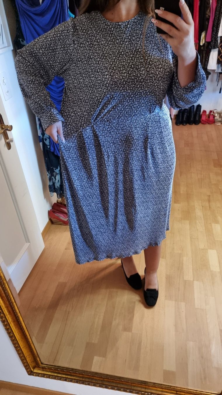 Vestiti: Elegantes Midikleid mit Gürtel Gr. XL – Usato da Wald ZH venduto da CapLux 4