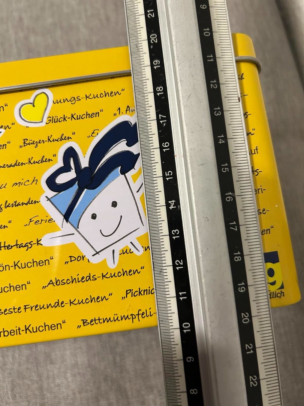 Tutte le decorazioni: Schöne Vintage Blechdose – Usato da Wil SG venduto da Nvik 3