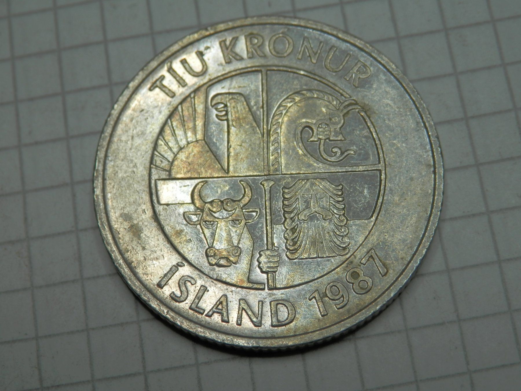Tutti le monete: Island  10 Kronen, 1987 – Usato da Weiach venduto da weiach81 1