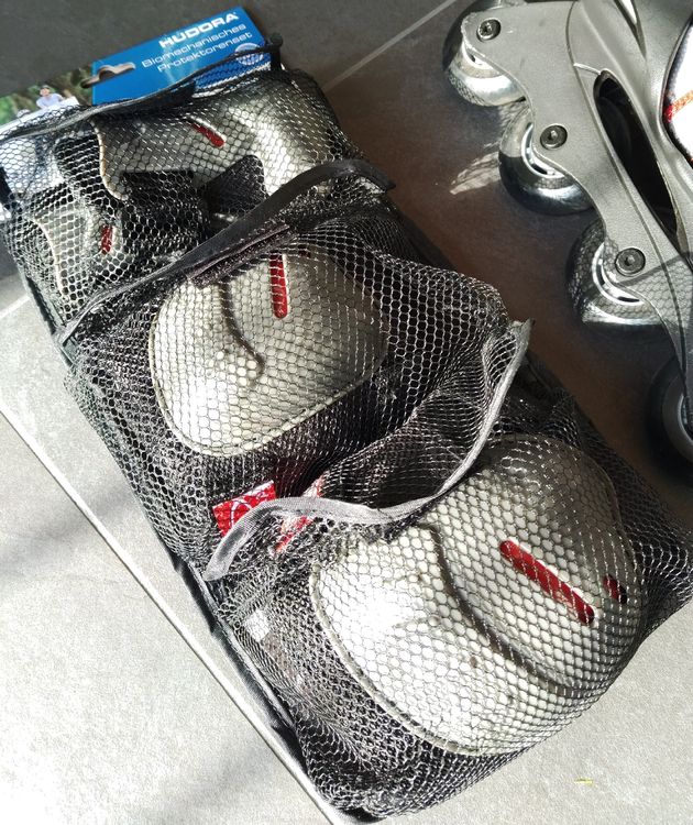 InlineSkates K2 Kinder inkl. Schoner Kaufen auf Ricardo